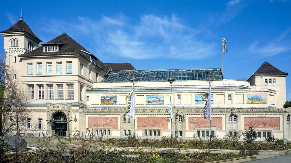 The facade of Aquarium Berlin.